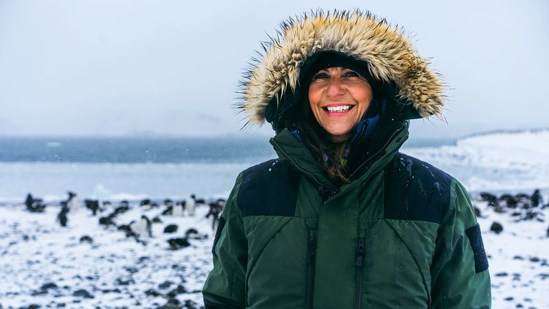Julia Bradbury's Wonders of the Frozen South